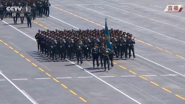 中国阅兵中的外军方队，展现国际军事交流与合作的新篇章，中国阅兵外军方队亮相，国际军事交流与合作新篇章的展现