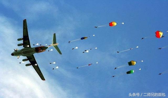 空降兵第十五军编制深度解析，旅师数量及组织结构探讨，空降兵第十五军深度解析，旅师编制与组织结构的探讨