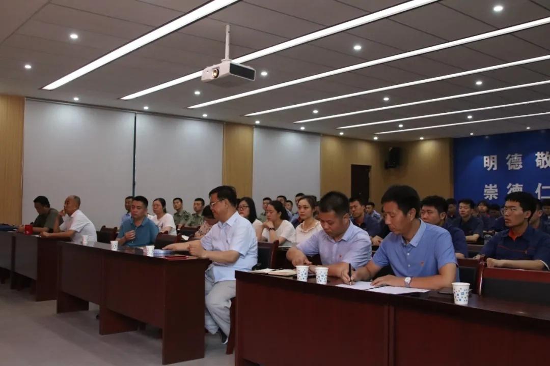 歼八与歼七，两款经典战机之差异解析，歼八与歼七战机，经典差异解析