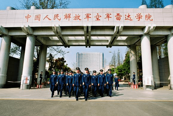空军院校概览，培养空中力量的摇篮，空军院校概览，培养空中力量的摇篮之地