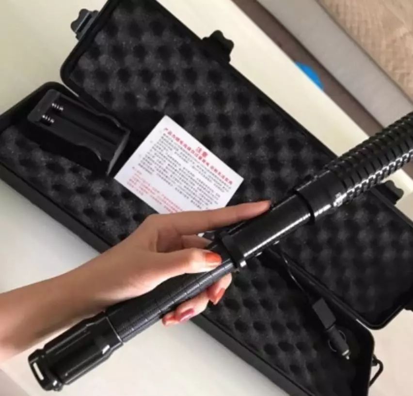 女子防身武器的选择与运用，女子防身武器的选择与运用技巧指南