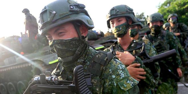 两年义务兵能否进入特种部队，解析与探讨，两年义务兵进入特种部队的可能性解析与探讨