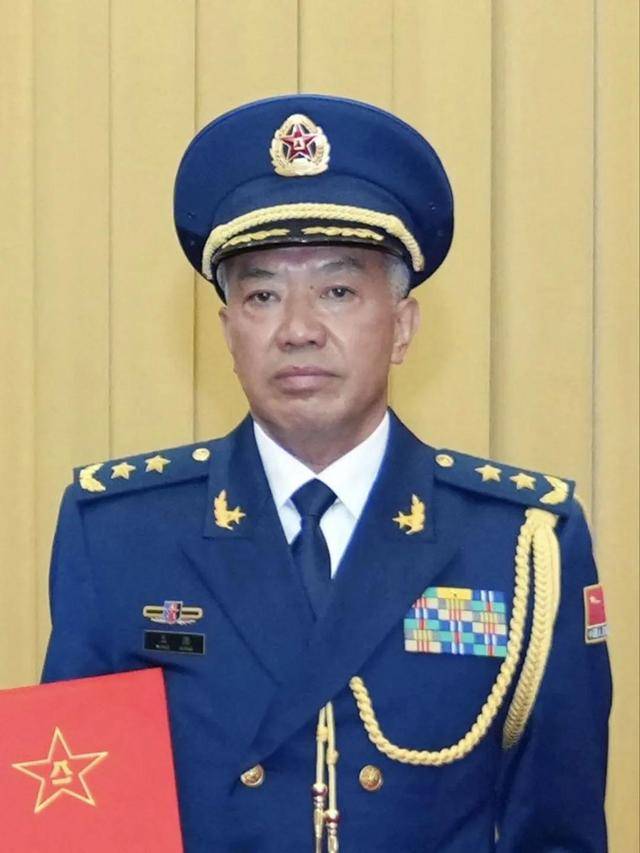 现役上将风采，揭秘中国军队中的高级将领们，现役上将风采揭秘，中国军队高级将领的辉煌历程