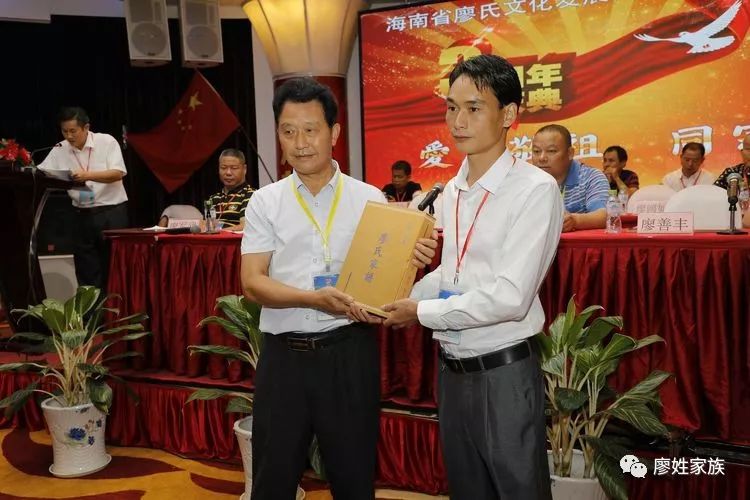 黎定高个人简历,黎定高个人简历简介