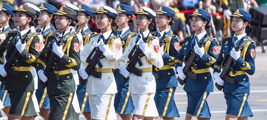香港回归10年阅兵仪式，荣耀与未来的见证，香港回归10年阅兵仪式，荣耀与未来的交汇点