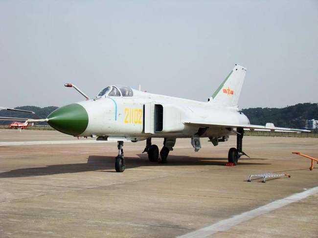 中国海军航空兵战斗机，捍卫蓝天，展示实力，中国海军航空兵战斗机捍卫蓝天，展示实力风采
