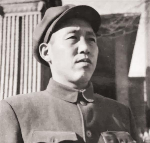 第一任总参谋长，中国军队的奠基人与领航者，中国军队奠基人与总参谋长领航者之路