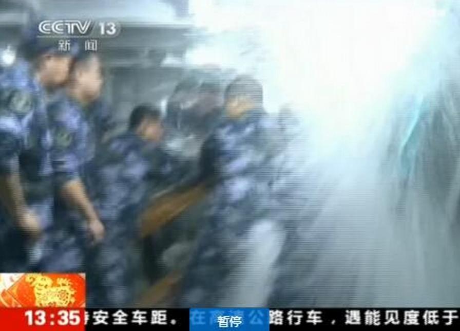 揭秘郑州舰舱门，探访中国海军新一代战舰的心脏，探访中国海军新一代战舰心脏，揭开郑州舰舱门之谜