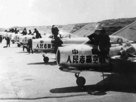 中国最早的空军，历史沿革与辉煌成就，中国空军历史沿革与辉煌成就回顾