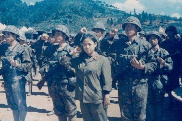 越南视角下的中国女兵，影像中的坚韧与力量，越南视角下的中国女兵，影像展现坚韧与力量