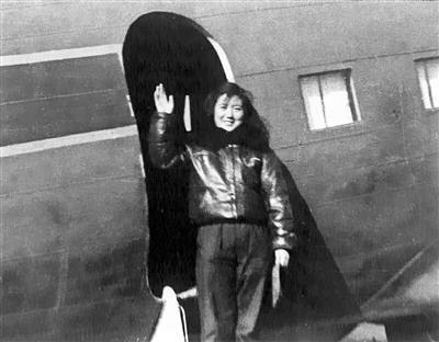 第八批女飞行员，展翅高飞，书写蓝天传奇，第八批女飞行员，蓝天传奇的续写者们