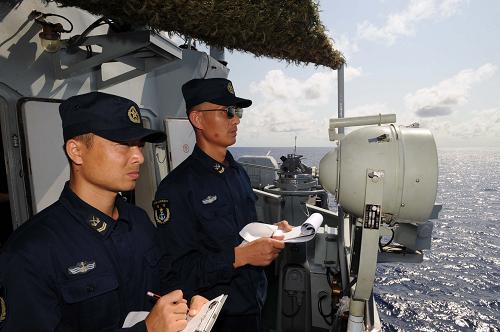 海军信号兵，无声战线的守护者，海军信号兵的静默守护，无声战线的忠诚卫士