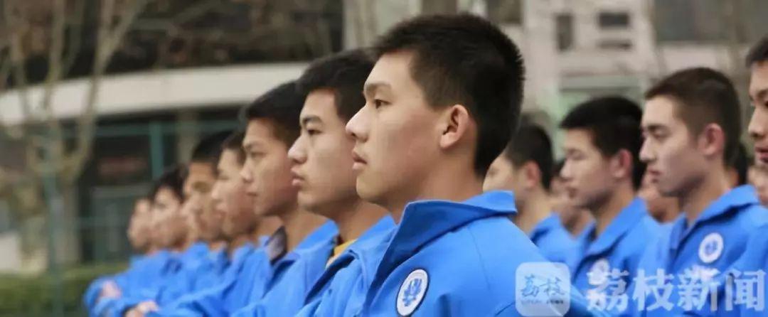美国空军大学与中国航空航天研究所，跨越国界的合作与创新，美国空军大学与中国航空航天研究所，跨国界合作与创新实践