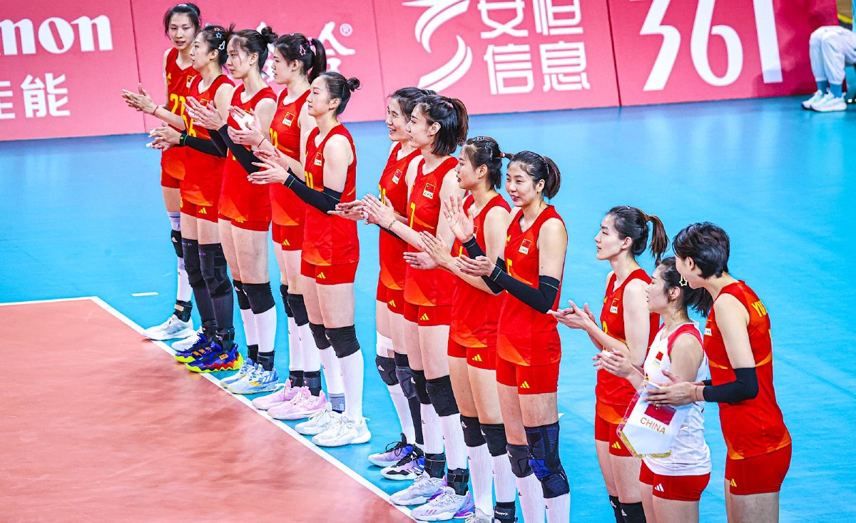 杭州亚运会中国女排最新消息，蓄势待发，展现不屈精神，杭州亚运会中国女排蓄势待发，展现不屈精神，最新动态抢先看！