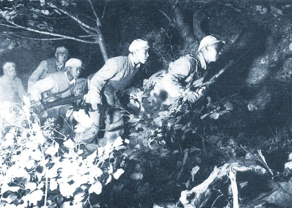 志愿军夜战，可怕的战斗艺术，志愿军夜战，战斗艺术的震撼展现