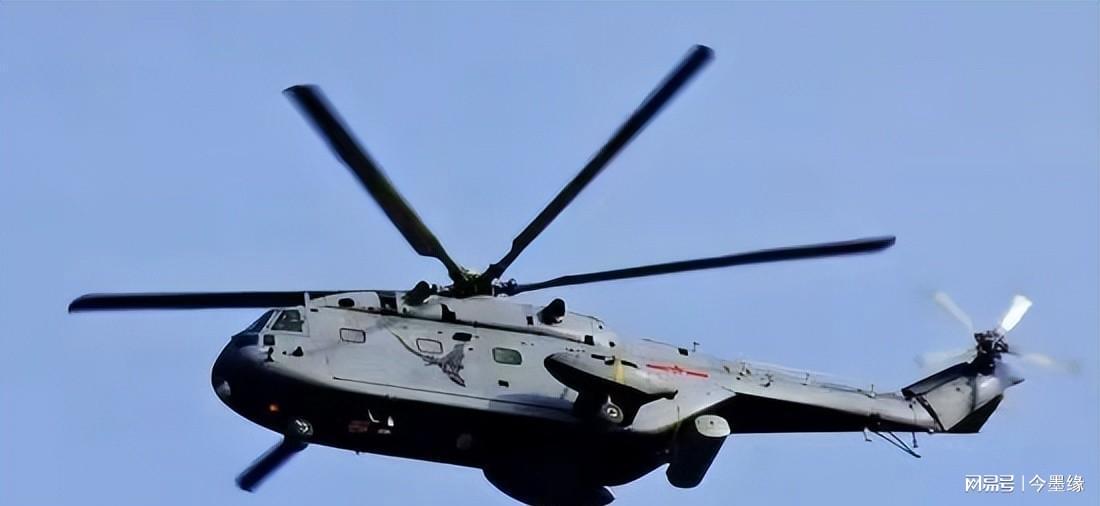 直18预警直升机与空警600，空中力量的双重守护，空中卫士的双重守护，直-18与空警-600直升机协同作战的力量