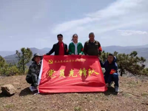 胡晓兵，一位平凡中的非凡人物，胡晓兵，平凡中的非凡传奇人物