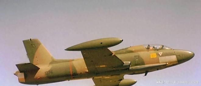 MB326攻击机，深入探索与理解，MB326攻击机的深度解析与理解