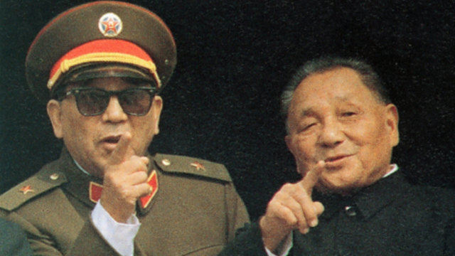 秦基伟主持阅兵的那一年，历史时刻的回顾，秦基伟主持阅兵的历史时刻回顾