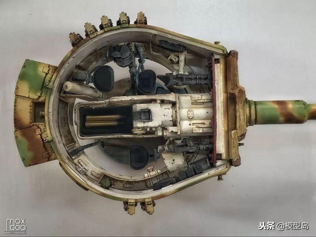 虎王坦克模型，历史的再现与军事爱好者的收藏，虎王坦克模型，历史的珍藏与军事爱好者的骄傲收藏