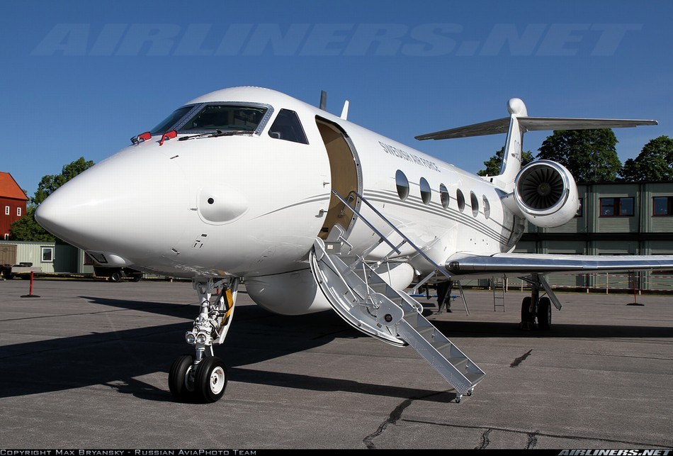 S12飞机装备，引领航空技术革新，塑造未来飞行新纪元，S12飞机装备，引领航空技术革新，开启未来飞行新纪元