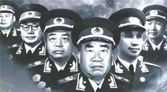 关于开国中将中的女性身影，历史视角下的探索，开国中将中的女性身影，历史视角下的深度探索