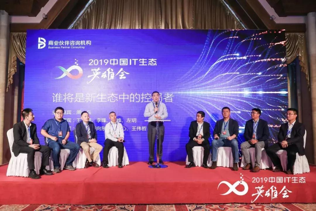 国宾护卫队大队长高峰，护卫荣耀，铸就传奇，国宾护卫队大队长高峰，护卫荣耀，传奇铸就