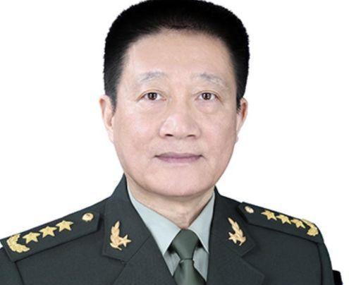集团军军长，权力与职责的全方位解读，集团军军长，权力与职责的终极解析