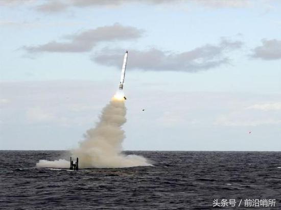 鹰击长空，鹰击18潜射型，探索新一代潜射导弹的力量之源，新一代潜射导弹力量之源揭秘，鹰击长空与鹰击18潜射型的探索之路