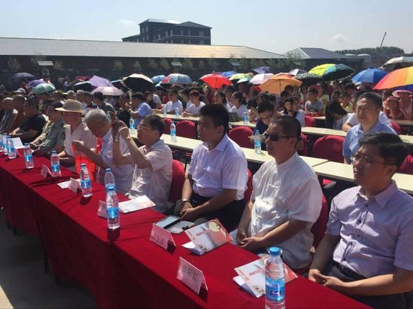 一中华军事，历史与现代的融合，中华军事，历史与现代融合的探索