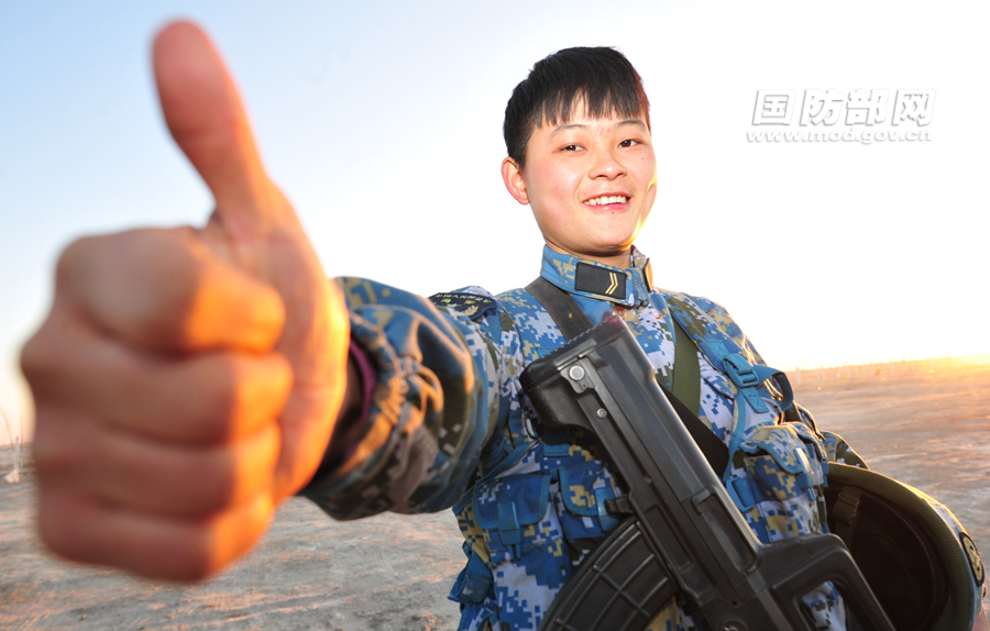 海军陆战队女兵队长，勇气与荣耀的象征，海军陆战队女兵队长，勇气与荣耀的典范