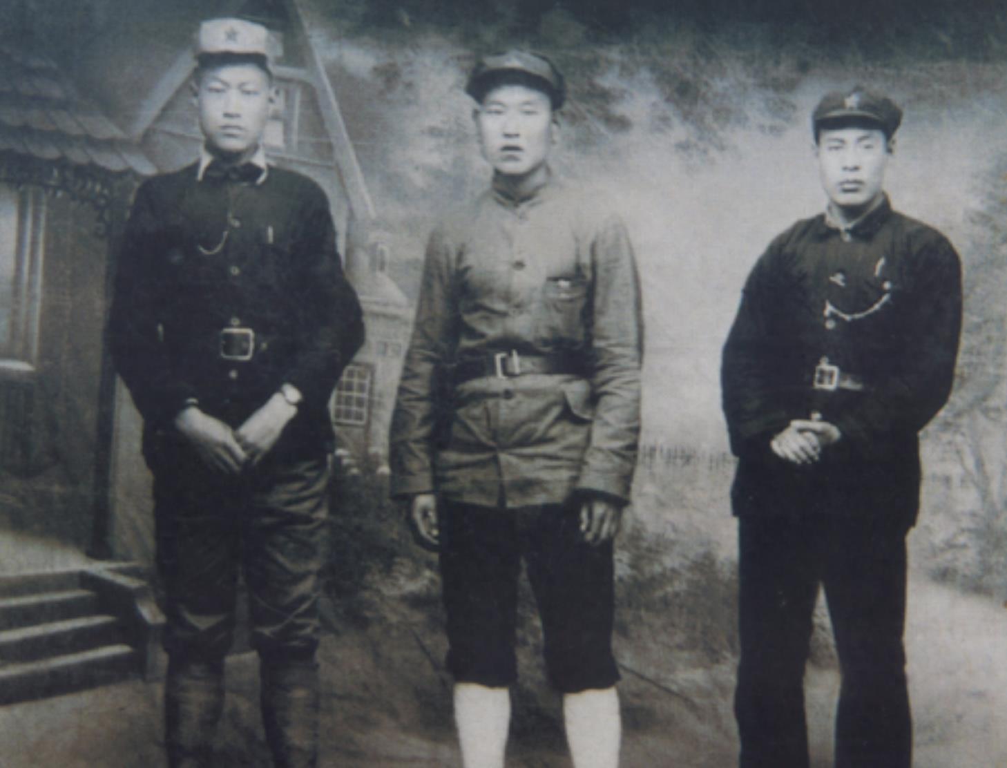 中国人民警察武装部队的组建时间及其深远影响，中国人民警察武装部队的组建及其历史深远影响分析