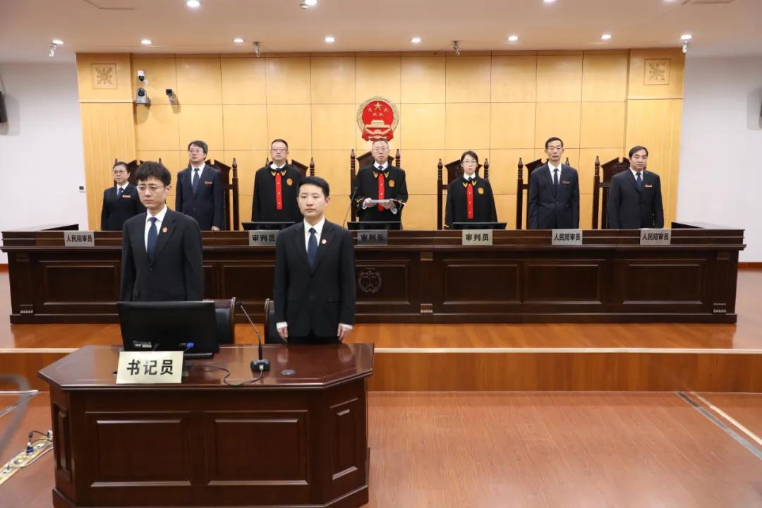 刘鑫泄露江歌遗体，道德与人性的双重悲剧，江歌遗体遭泄露，道德人性双重悲剧曝光