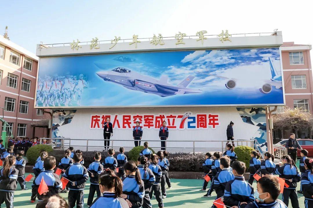 中国空军，成立时间的深远影响与辉煌历程，中国空军，辉煌历程与成立时间的深远影响