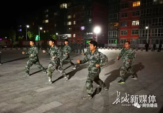 民兵训练晚上是否可以回家，制度与实践分析，民兵训练晚上是否可以回家的制度与实践探讨
