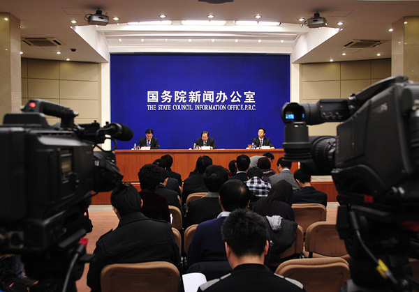 新闻发布会的新闻来源，探究信息的源头与流通，探究新闻发布会的源头与流通，信息源研究
