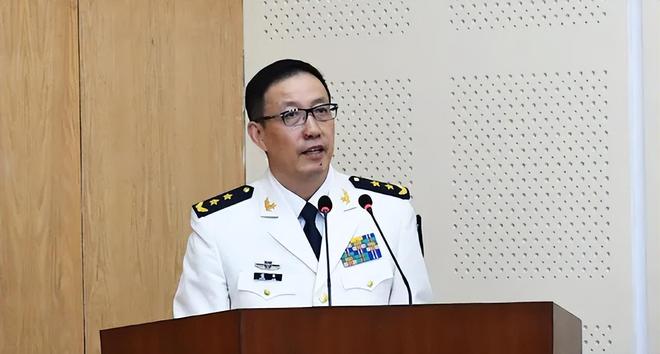 我国新任防长董军简介，我国新任防长董军简介及其职责与成就