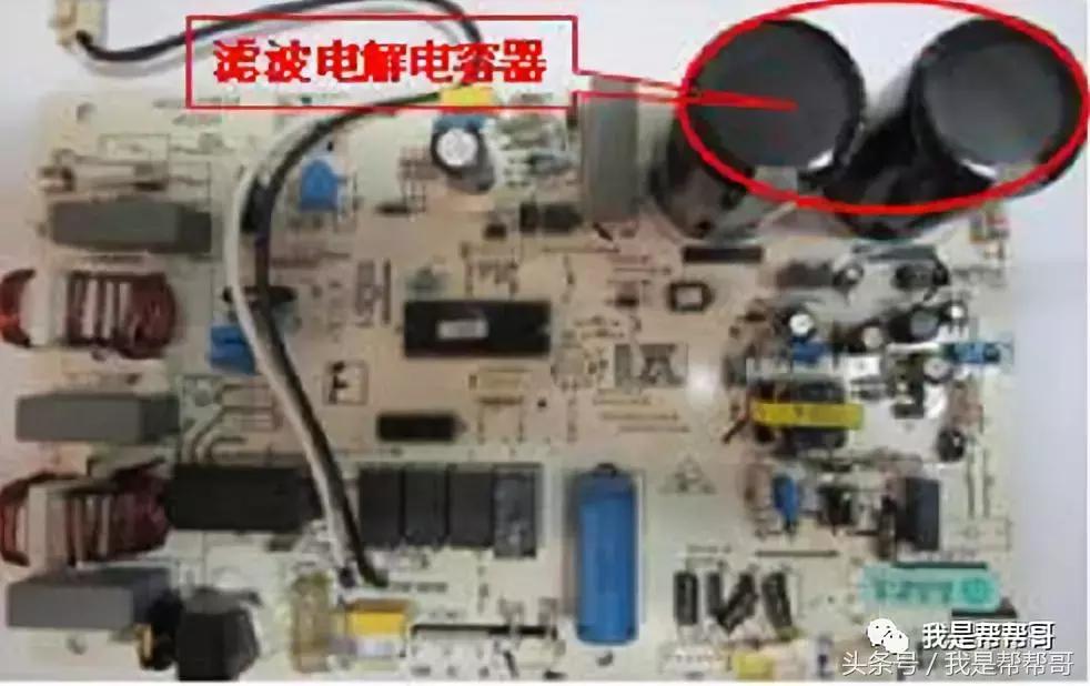 歼15奉命驱敌外机，空中勇士的荣耀时刻，歼15空中驱敌，勇士荣耀时刻