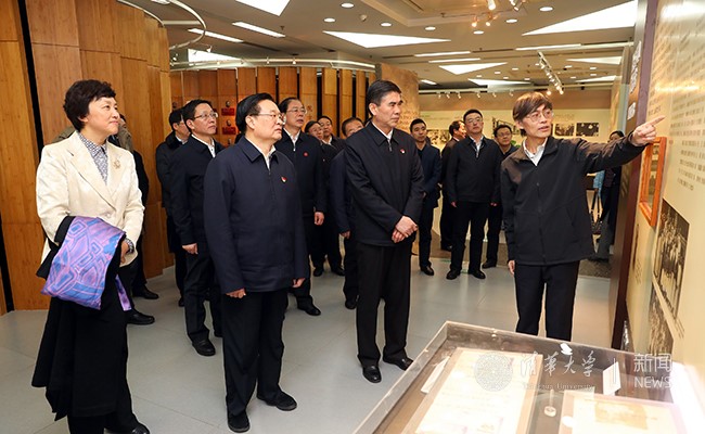 中国空军航空大学李胜，翱翔蓝天，铸就传奇，李胜，中国空军航空大学蓝天传奇缔造者