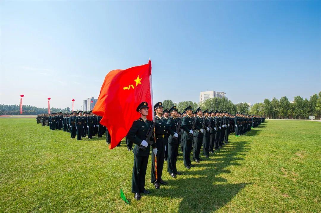 火箭军四季服装图片，展现新时代军人的风采，火箭军四季服装展示，新时代军人的风采展现