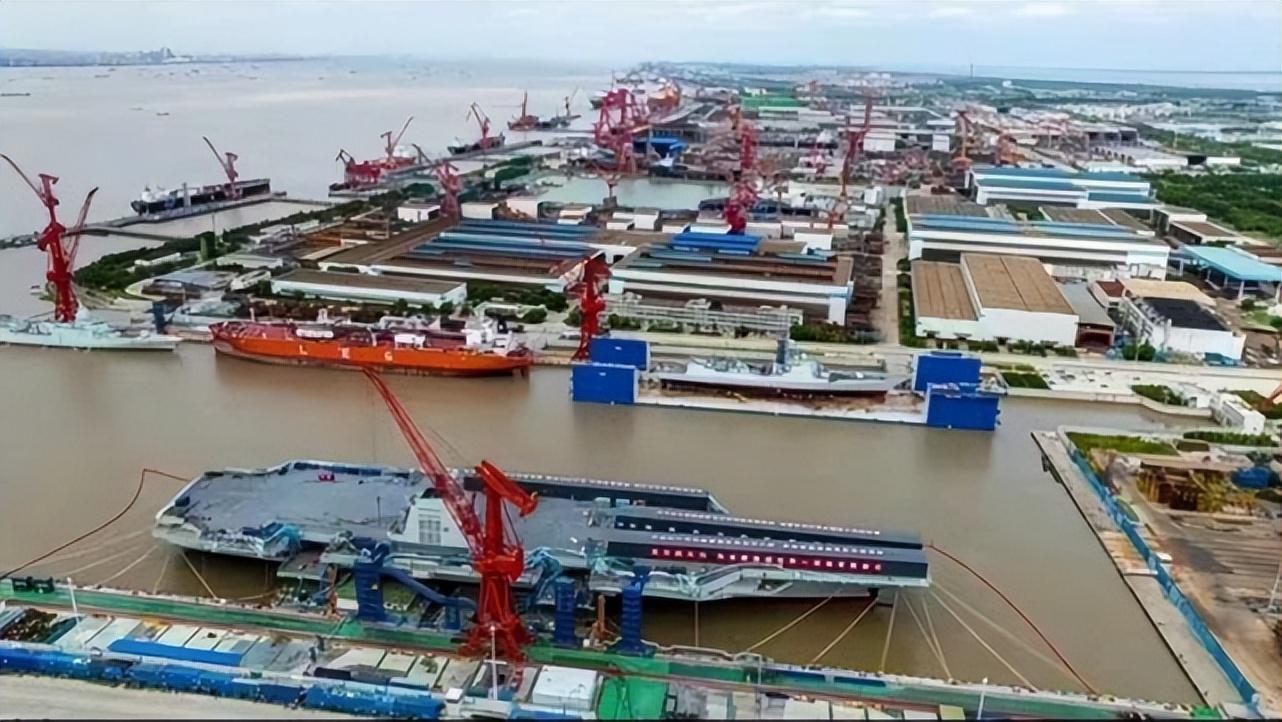 国产航母入列，国家海洋战略的重要里程碑，国产航母入列，国家海洋战略里程碑事件