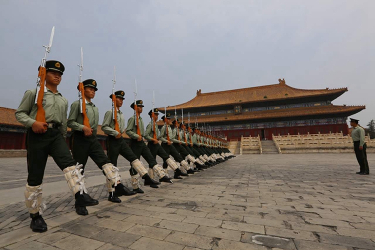 国旗护卫队工资是多少，揭秘国旗护卫队的薪酬与职责，揭秘国旗护卫队的薪酬与职责，工资待遇知多少？
