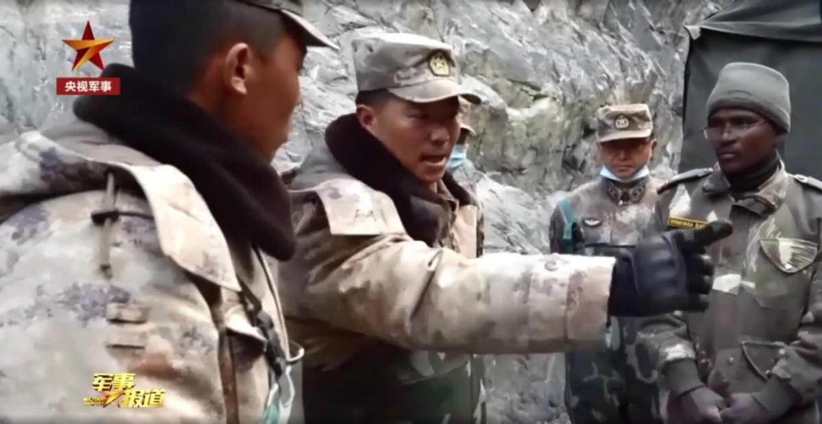 西部战区兵力布局与战略考量，为何西部战区兵力相对较少？，西部战区兵力布局与战略考量，兵力分布背后的考量因素揭秘