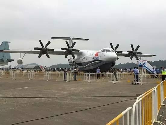 蛟龙600客舱，探索高端航空旅行的舒适新境界，蛟龙600客舱，高端航空旅行的舒适巅峰体验