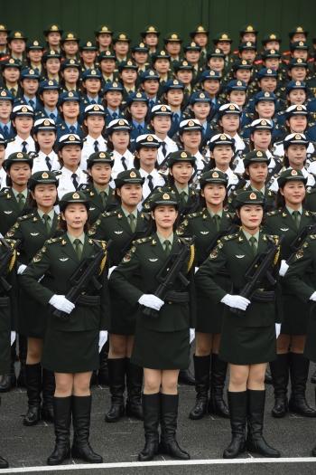 中国人民解放军仪仗队女兵