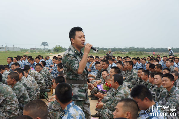 广州军区战士歌舞团，时代的音符与军旅的骄傲，广州军区战士歌舞团，时代音符与军旅荣耀的交响