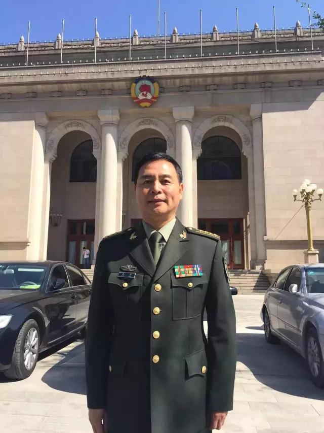 天下军事，探索未知，揭秘幕后——我们的军事主持人，军事揭秘，探索未知，揭秘幕后——军事主持人专访
