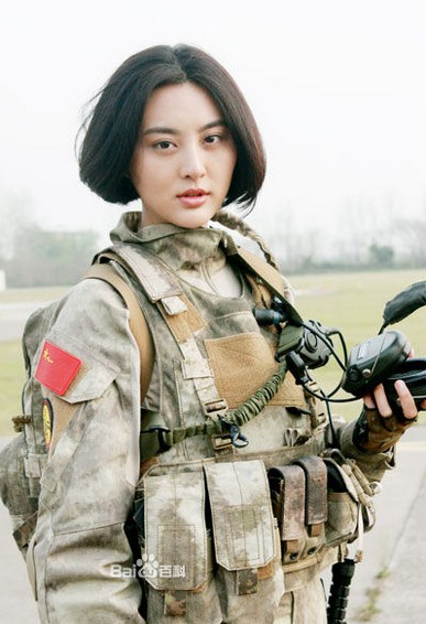 中国女兵的照片，展现力量与荣耀，中国女兵风采，力量与荣耀的展现