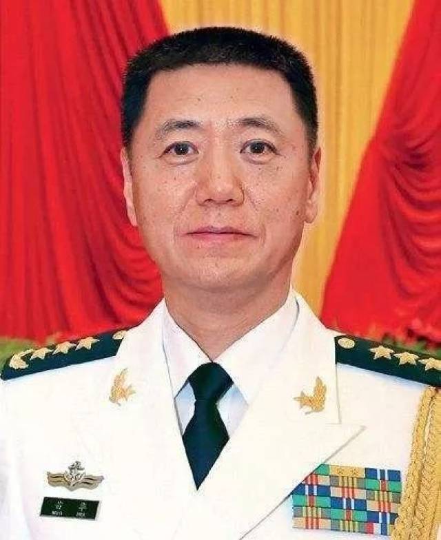 在职上的挑战与机遇，一位将领的洞察，将领视角下的职场挑战与机遇洞察