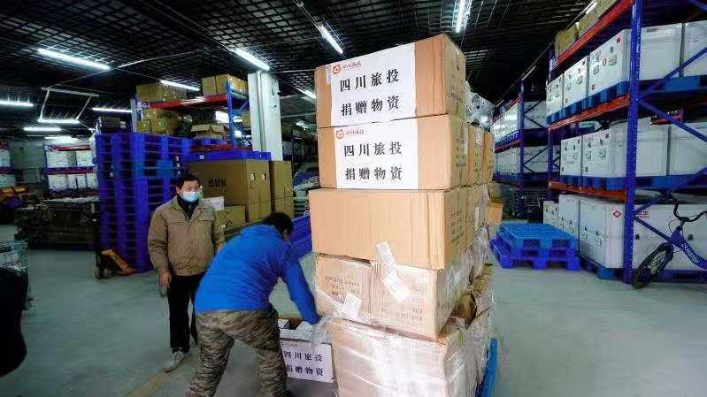 图解，如何使用N95口罩塑料钩子，图解，N95口罩塑料钩子使用指南